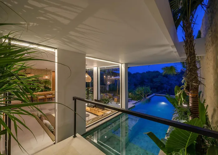 The Luminous - Luxury Lush Cliffside 3br In Uluwatu