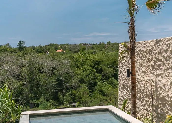 The Luminous - Luxury Lush Cliffside 3br In Villa