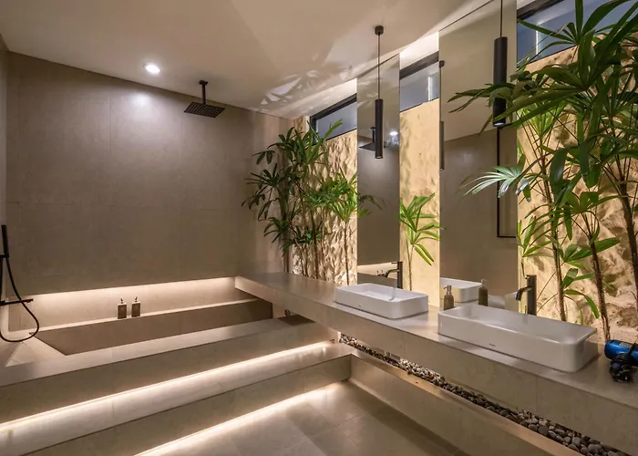 The Luminous - Luxury Lush Cliffside 3br In Villa