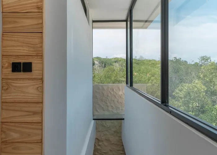 The Luminous - Luxury Lush Cliffside 3br In Villa
