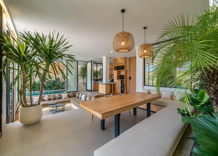 The Luminous - Luxury Lush Cliffside 3br In *